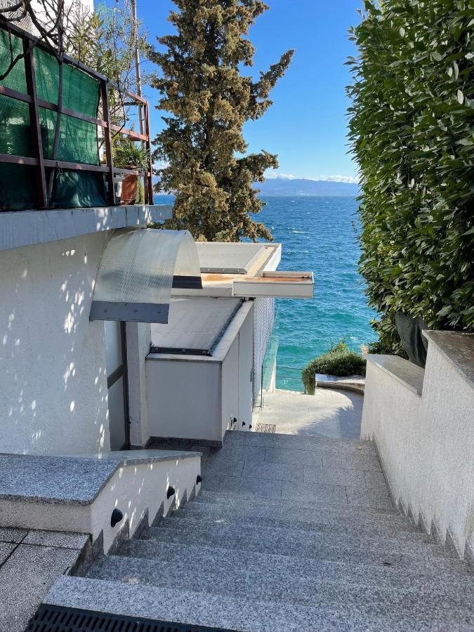 First Row To The Sea Apartment Opatija Bagian luar foto