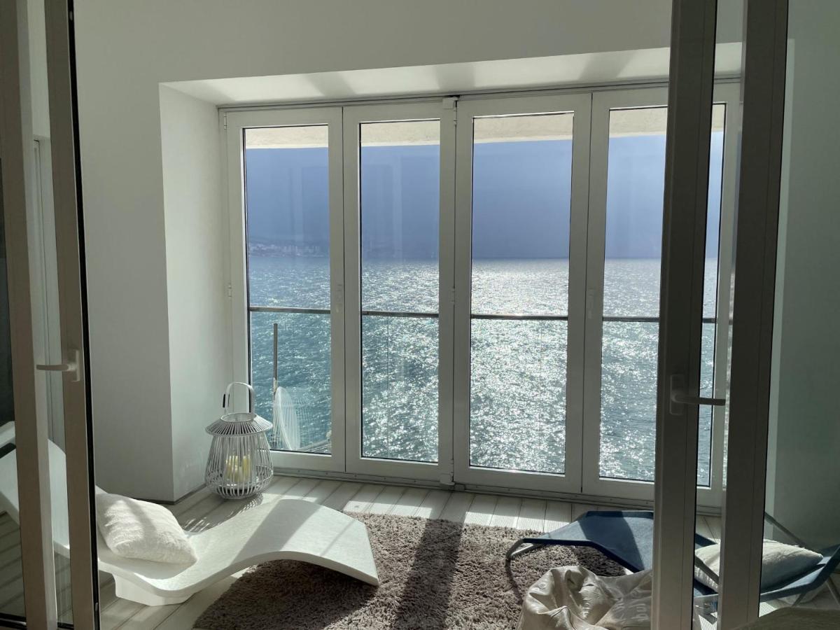 First Row To The Sea Apartment Opatija Bagian luar foto